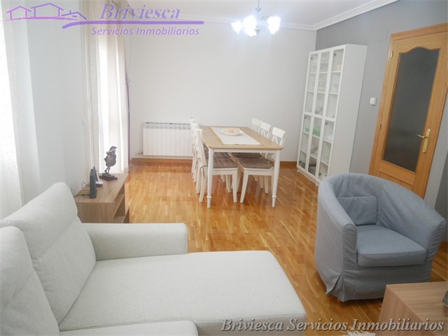 Venta Adosado en C/ Pablo neruda 13,  Briviesca Servicios Inmobiliarios _21