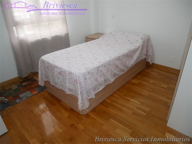 Venta Adosado en C/ Pablo neruda 13,  Briviesca Servicios Inmobiliarios _38