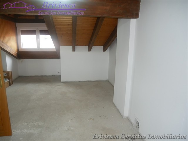 Venta Adosado en C/ Pablo neruda 13,  Briviesca Servicios Inmobiliarios _42