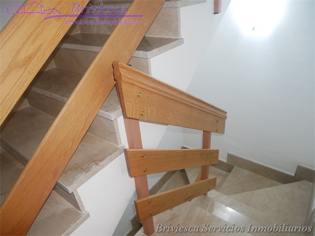 Venta Adosado en C/ Pablo neruda 13,  Briviesca Servicios Inmobiliarios _48