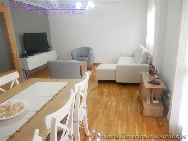 Venta Adosado en C/ Pablo neruda 13,  Briviesca Servicios Inmobiliarios _58