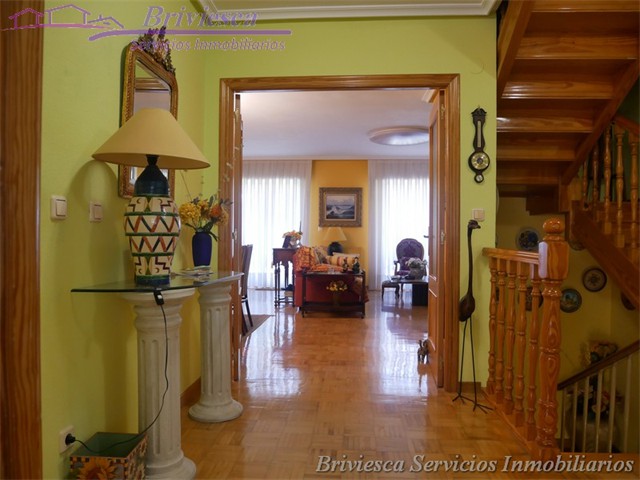 Venta Adosado en Avda Reyes Católicos 54,  Briviesca Servicios Inmobiliarios _17