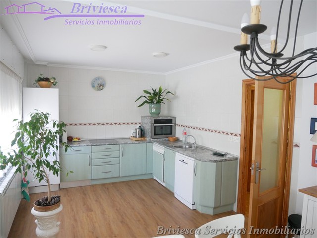 Venta Adosado en Avda Reyes Católicos 54,  Briviesca Servicios Inmobiliarios _50