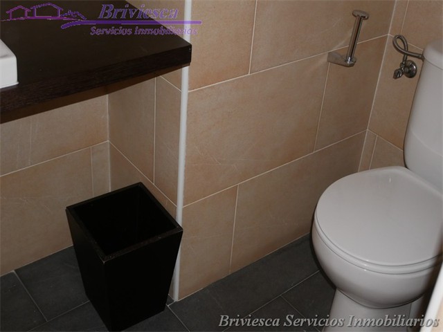 Venta Local en Plaza Sta Casilda 1, Briviesca Servicios Inmobiliarios _17