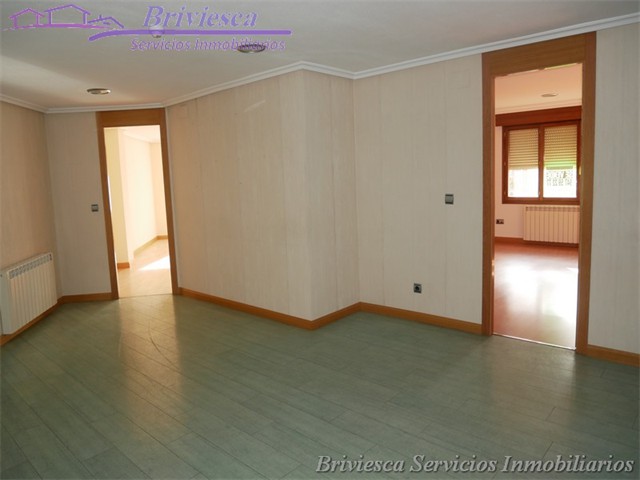 Venta Local en Plaza Sta Casilda 1, Briviesca Servicios Inmobiliarios _7