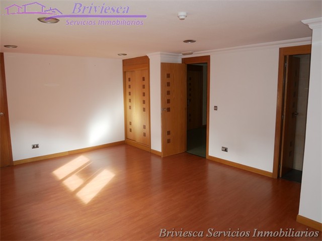 Venta Local en Plaza Sta Casilda 1, Briviesca Servicios Inmobiliarios _9